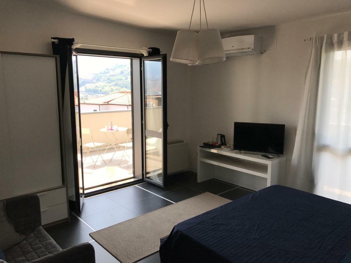 Hotel Civico 27 Cosenza Esterno foto