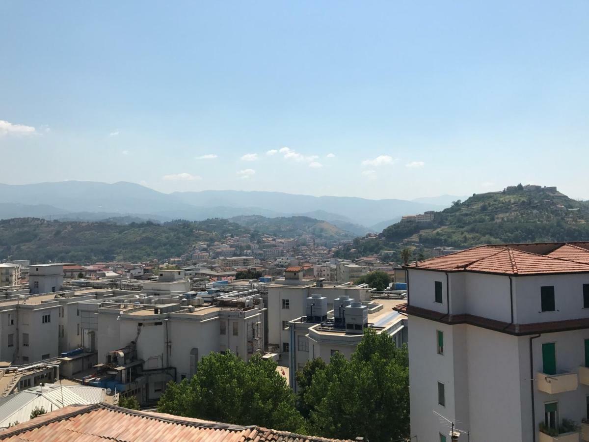 Hotel Civico 27 Cosenza Esterno foto