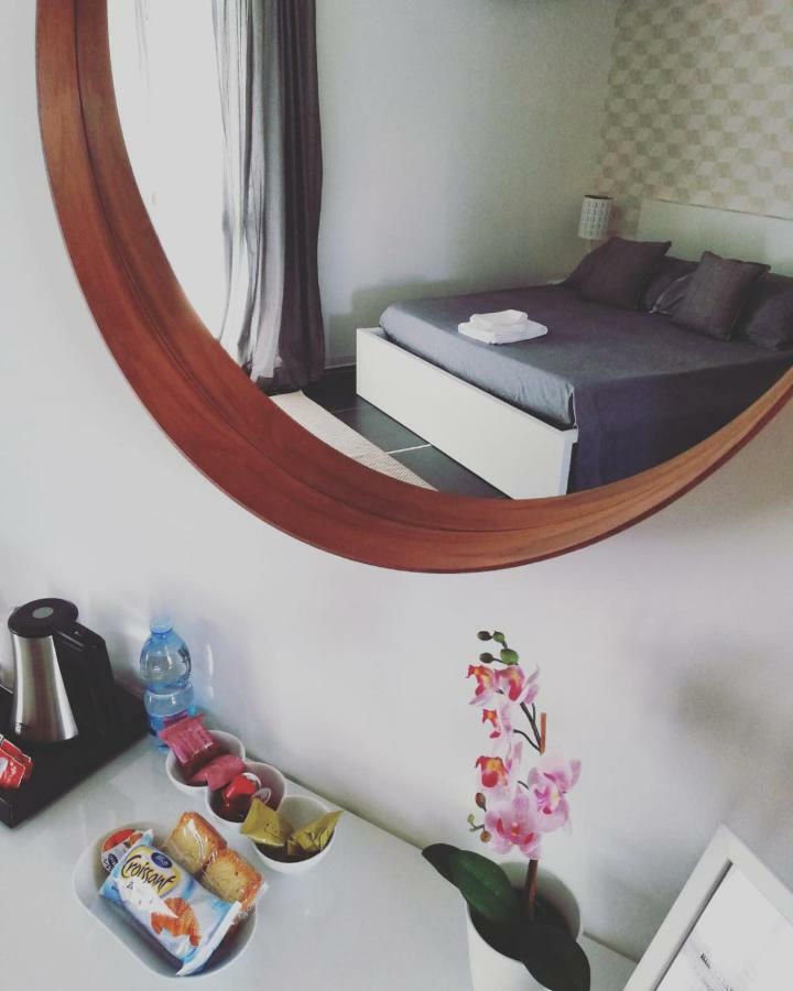 Hotel Civico 27 Cosenza Esterno foto