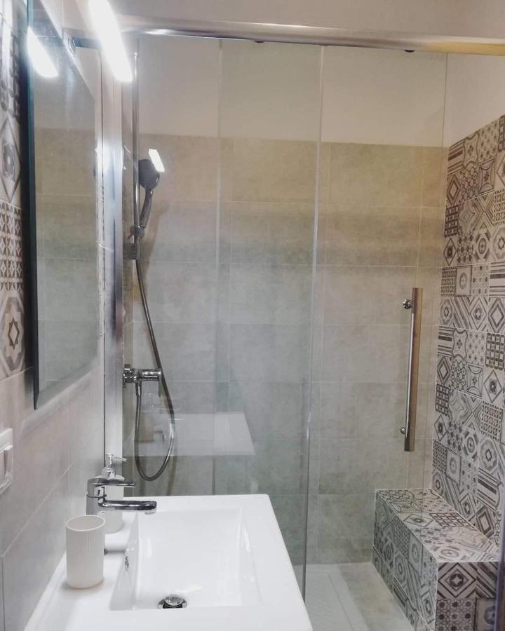 Hotel Civico 27 Cosenza Esterno foto